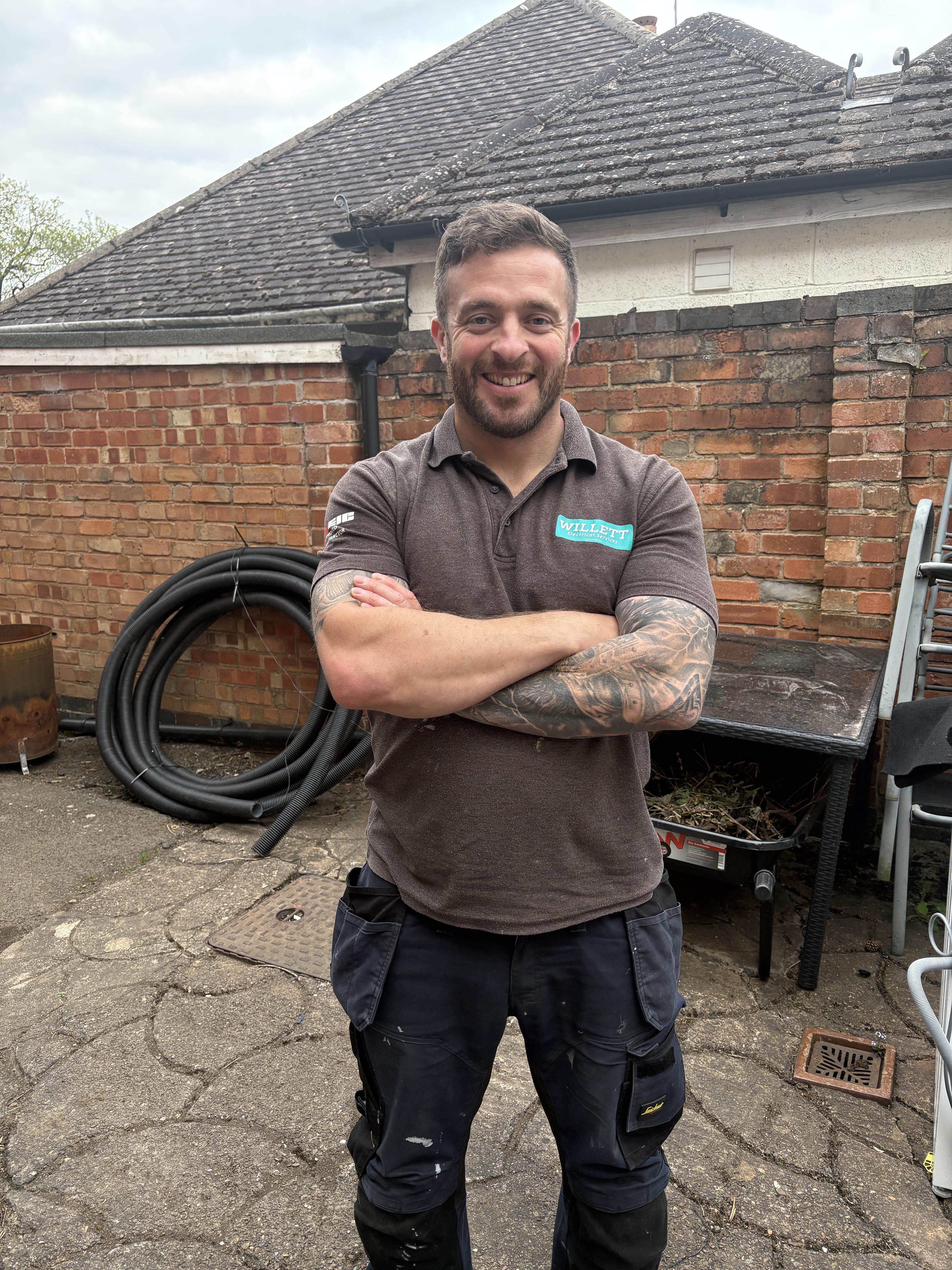 Adam Willett, Electrician in Newtown Linford
